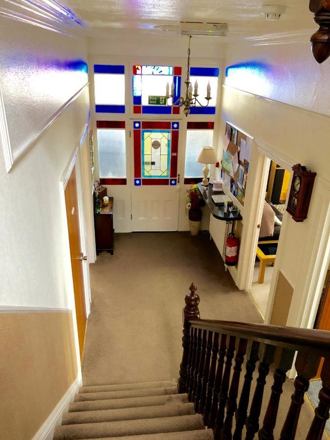 Milton Lodge ويستون سوبر مير المظهر الخارجي الصورة